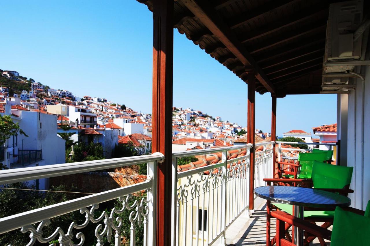 Ionia Hotel Skopelos Town Exterior photo