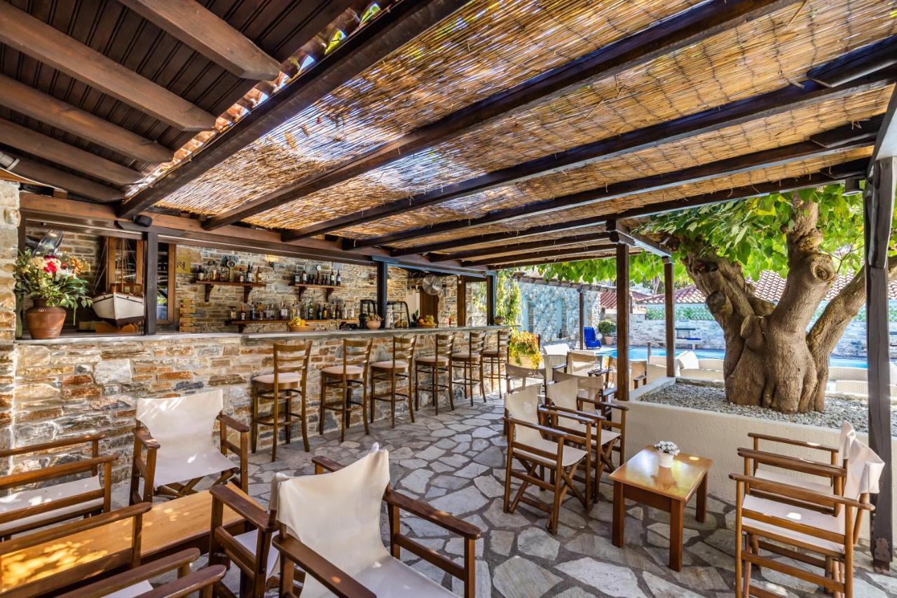 Ionia Hotel Skopelos Town Exterior photo
