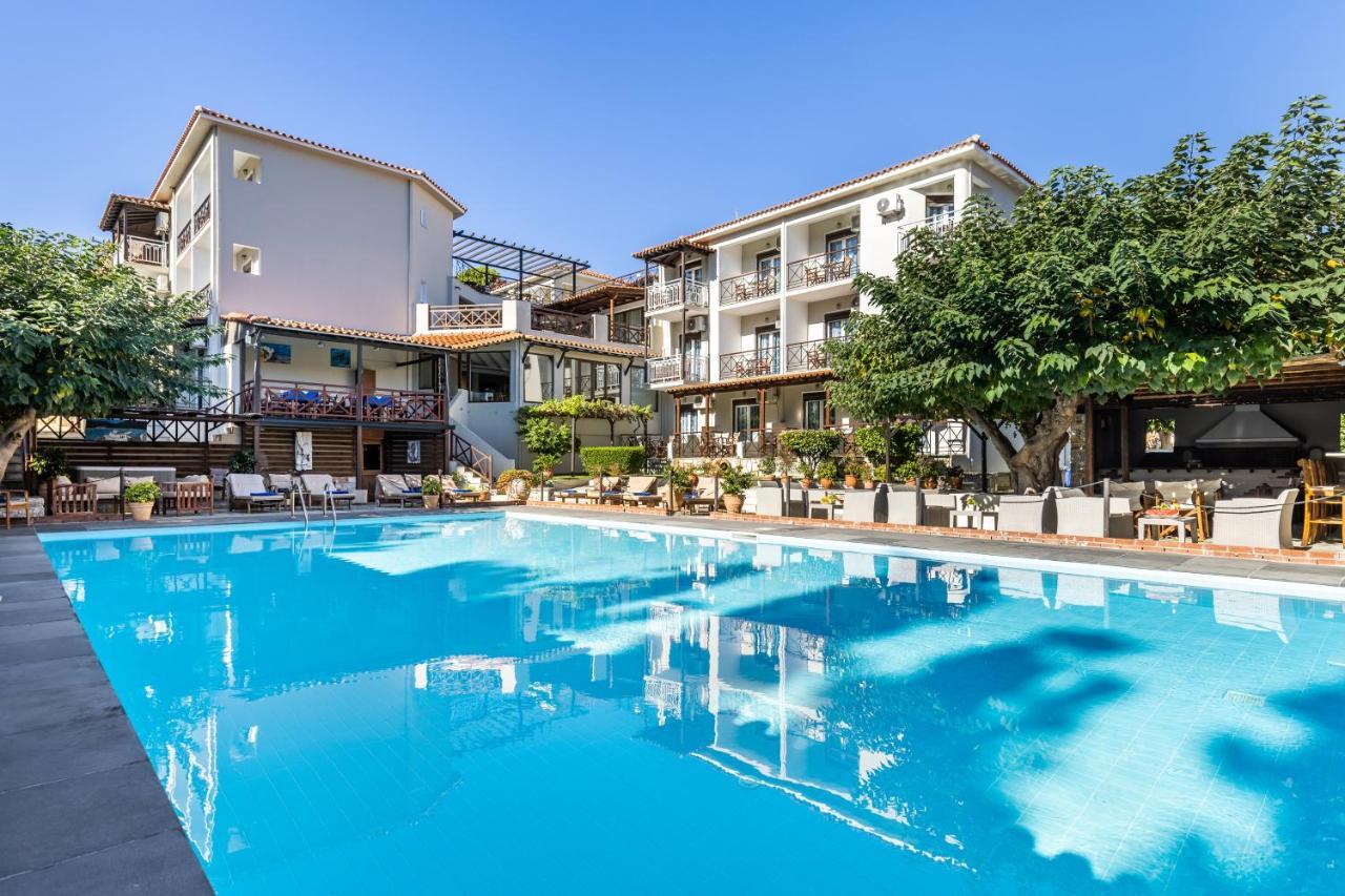 Ionia Hotel Skopelos Town Exterior photo
