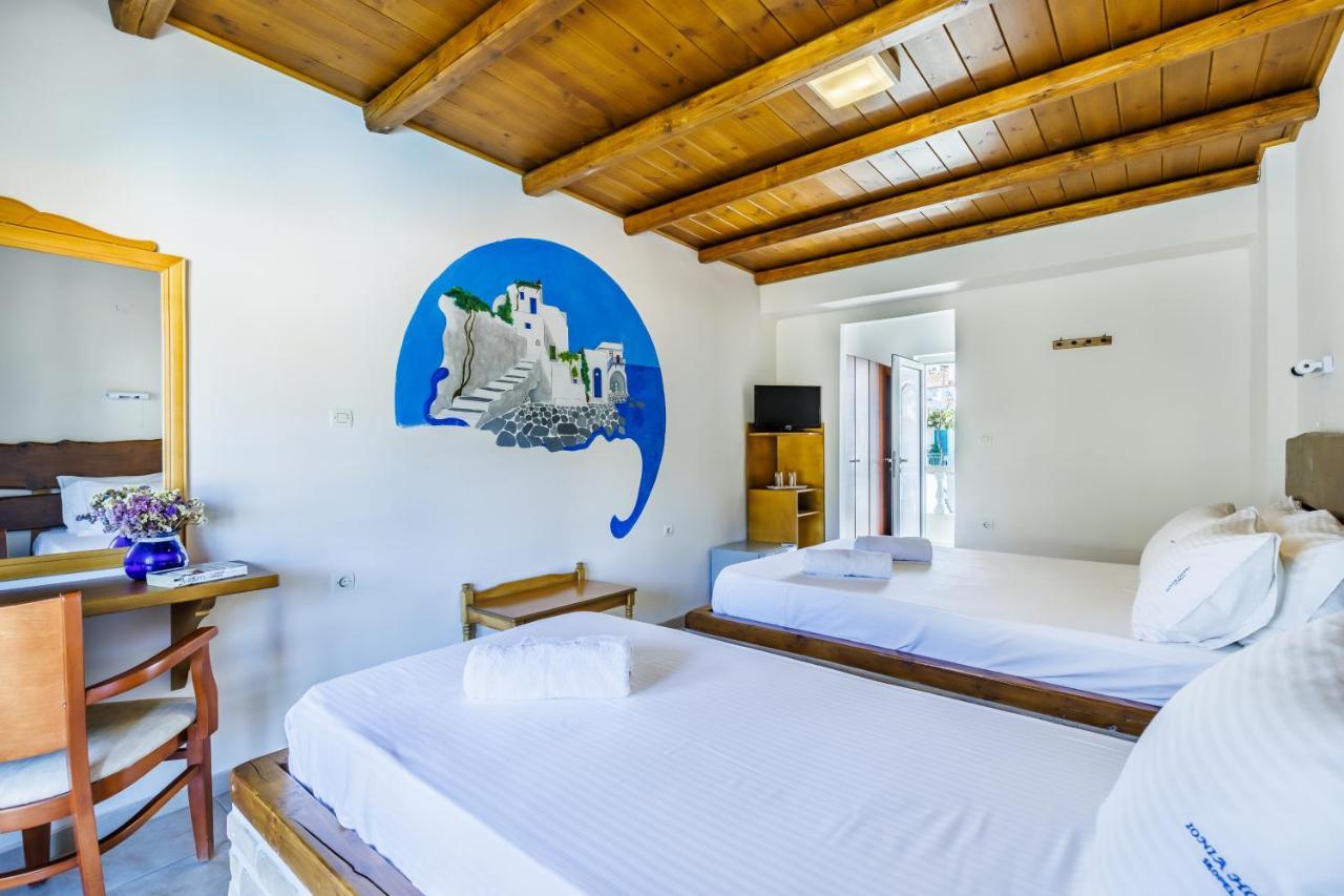 Ionia Hotel Skopelos Town Exterior photo
