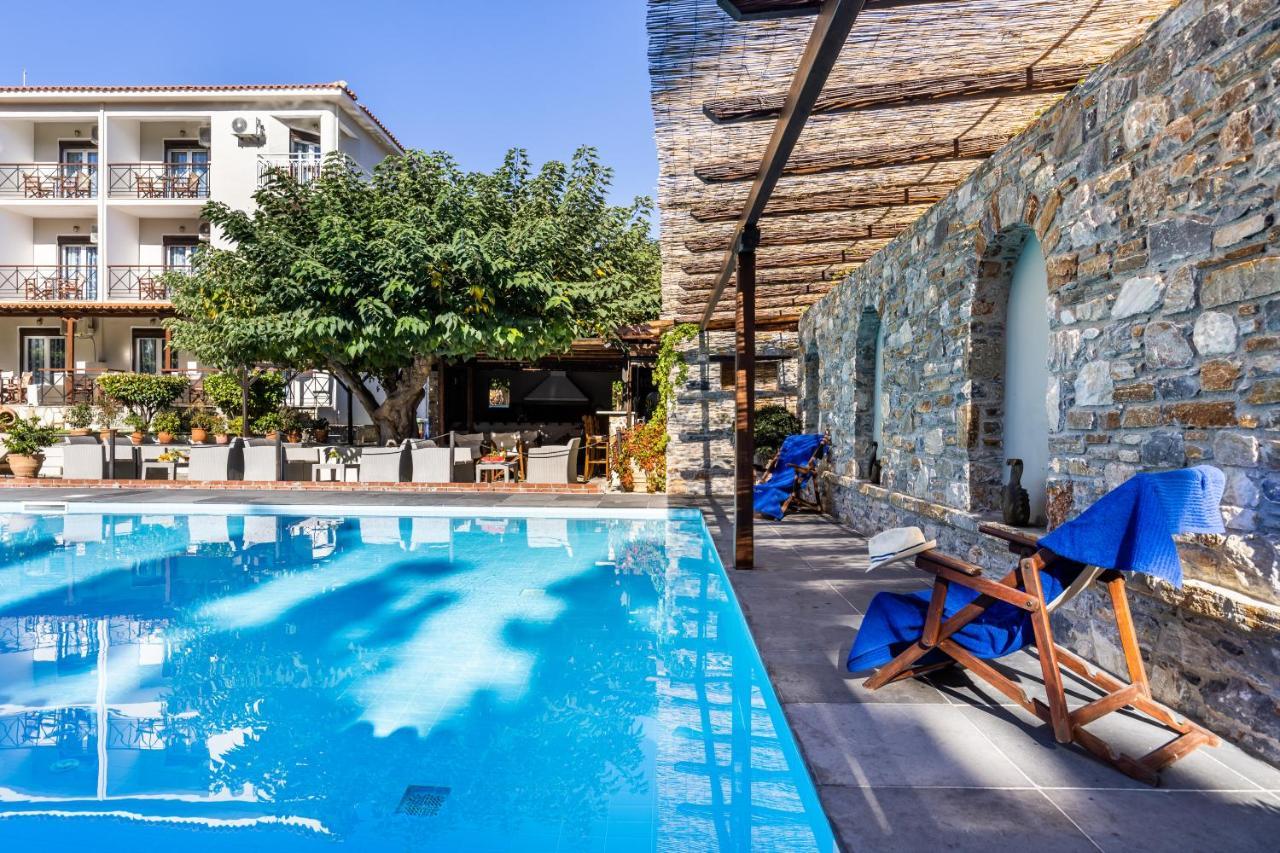 Ionia Hotel Skopelos Town Exterior photo