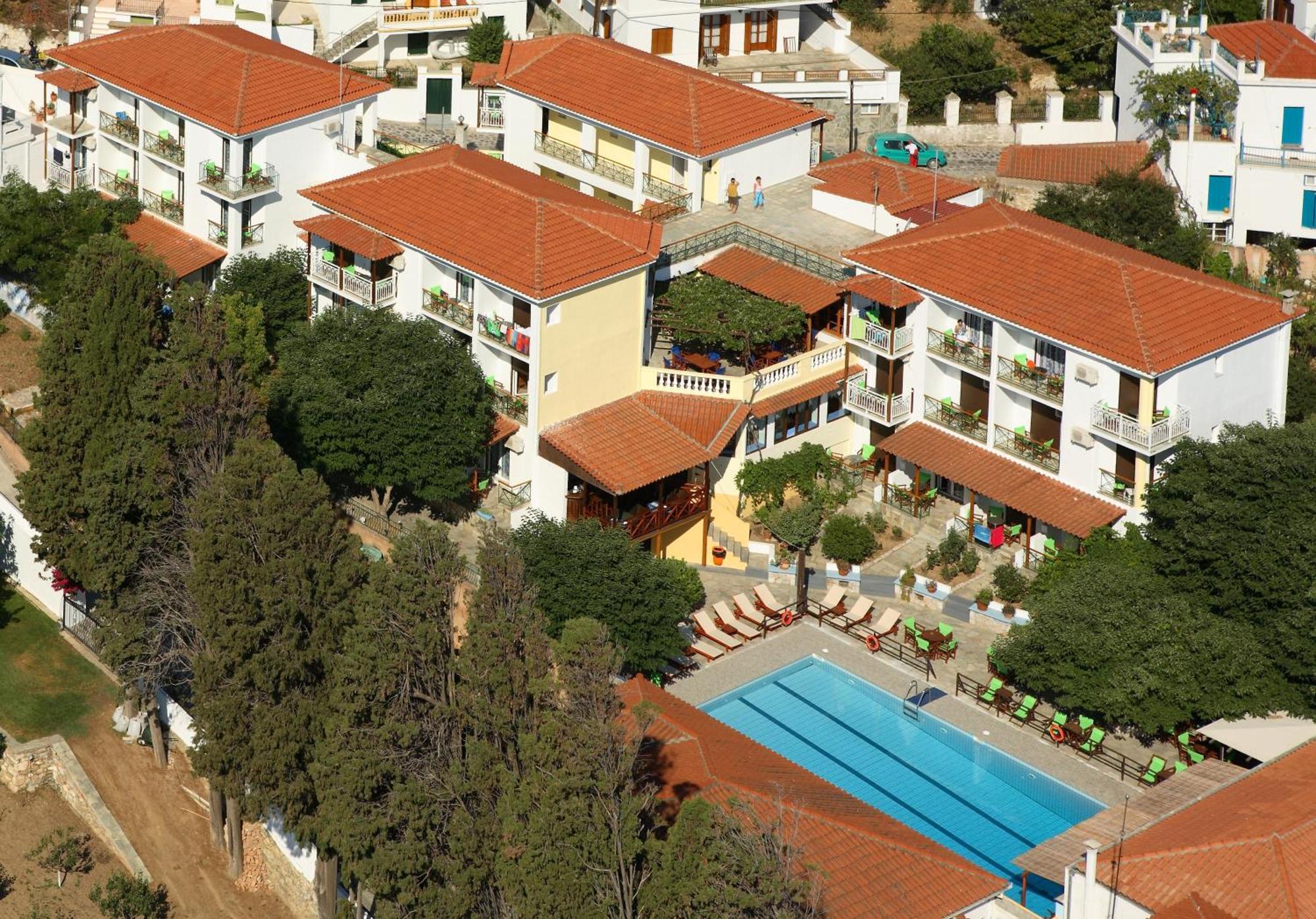 Ionia Hotel Skopelos Town Exterior photo